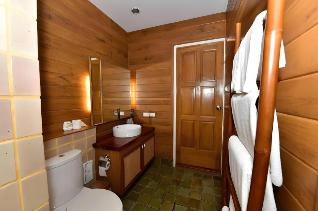 Chiangkham Luang Resort Chiang Dao Bagian luar foto