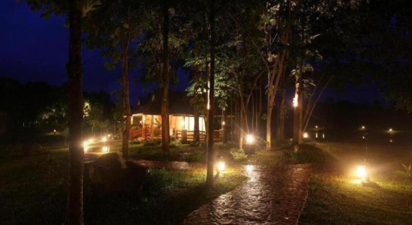 Chiangkham Luang Resort Chiang Dao Bagian luar foto